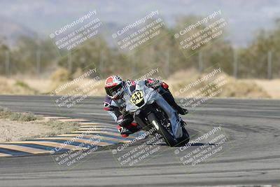 media/Dec-04-2025-Racers Edge (Thu) [[5ebc9f124d]]/3-B Group/1-Session 1 (Turn 7)/